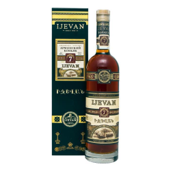 Իջևան Կոնյակ 7տ (տուփով) 500մլ